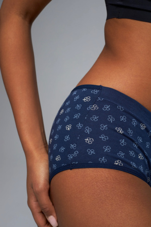 Трусы женские шорты Cherry Girl 6744-28 хлопок, эластан размеры S, M, L, XL