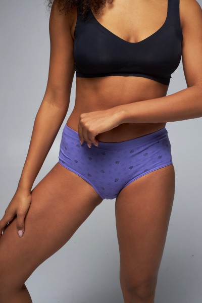 Трусы женские шорты Cherry Girl 6744-28 хлопок, эластан размеры S, M, L, XL