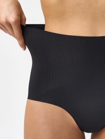 Трусы женские утягивающие Vanessa PQ090 полиамид, эластан черный размеры M, L, XL, 2XL